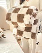 Mid-Century Linen-Shade Throw Blanket — view 6