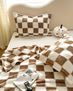 Mid-Century Linen-Shade Throw Blanket — view 8