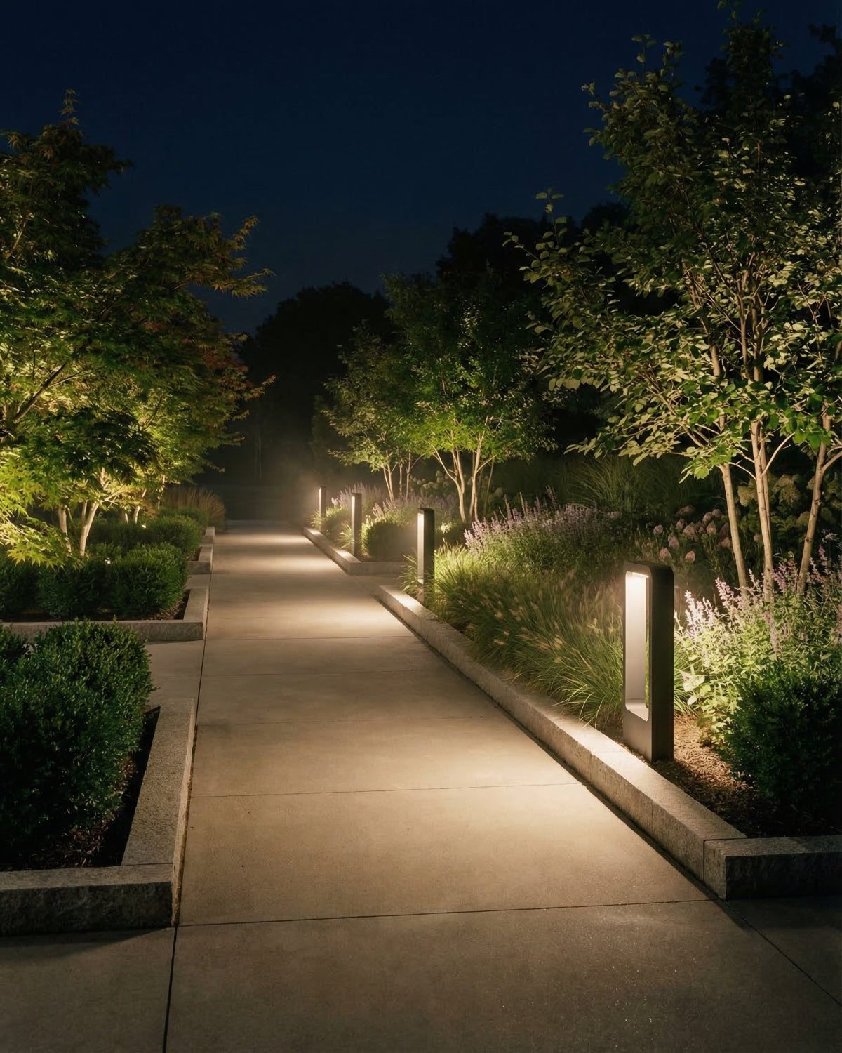 Mid-Century Sculptural Outdoor Light — view 5