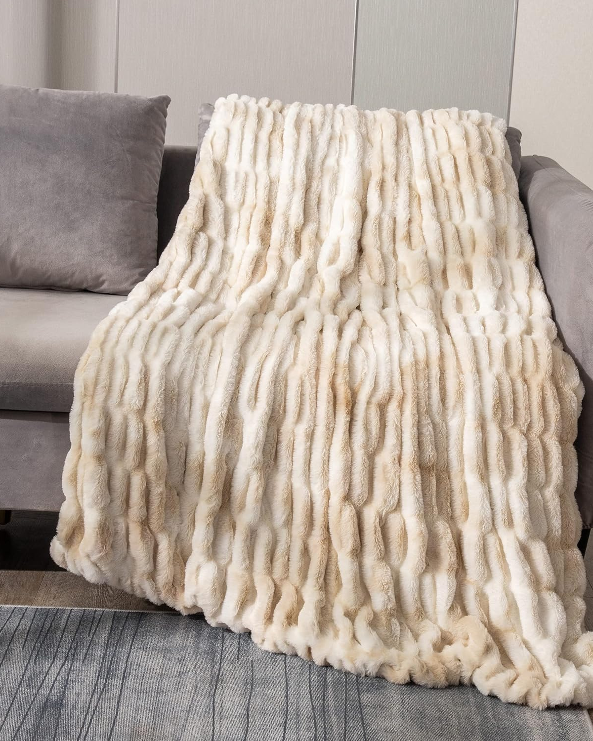 Sculptural Sculptural Throw Blanket — view 16